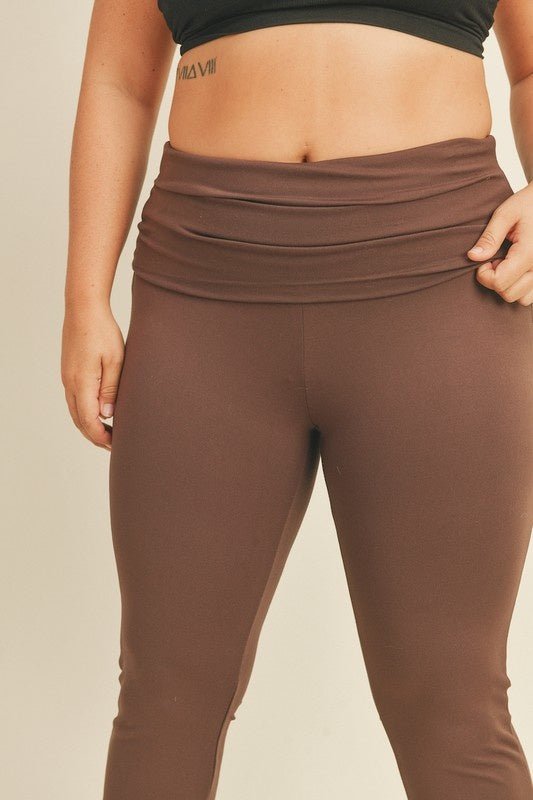 Curve Flare Legging - Style Bar