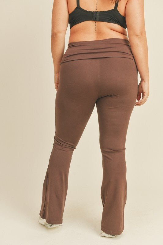 Curve Flare Legging - Style Bar
