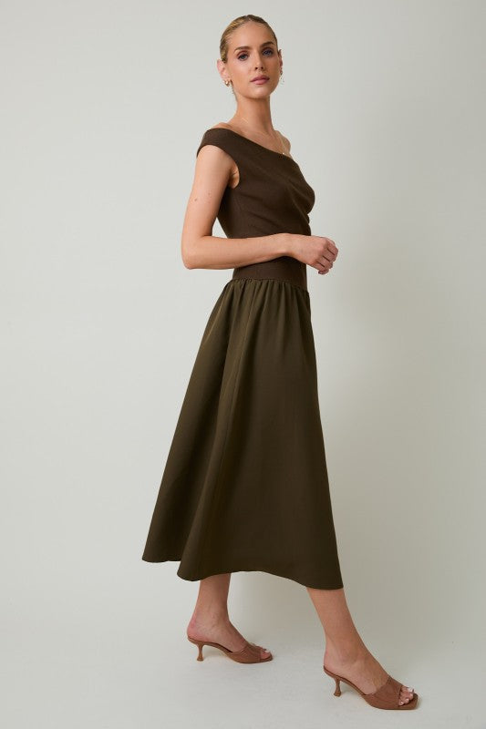 Spiral Twist Detail Midi Dress