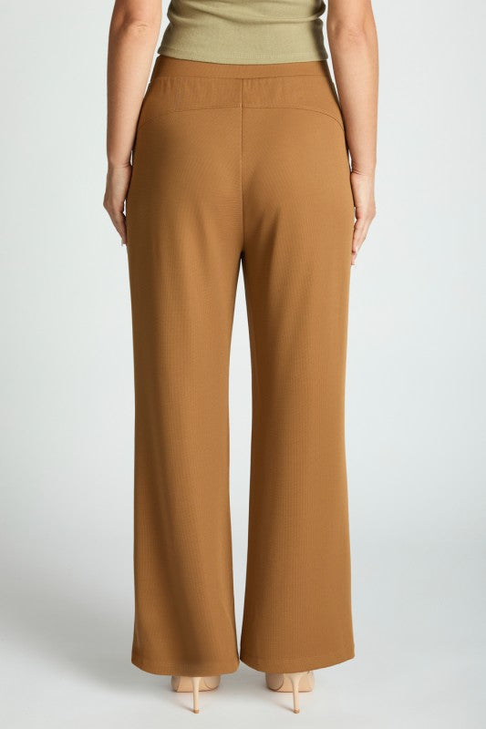 Back view of Harbor Waffle Trouser in brown, showcasing the elastic waistband, perfect for comfort and style. Waffle trousers for women.