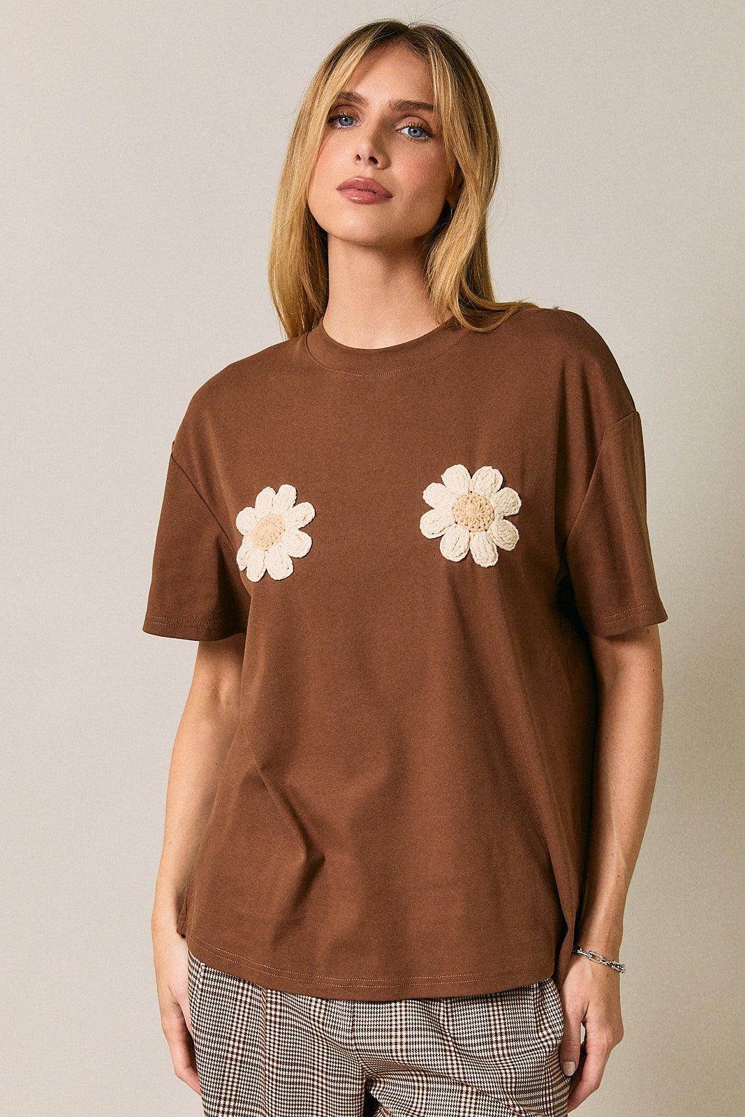 Daisy Days Tee