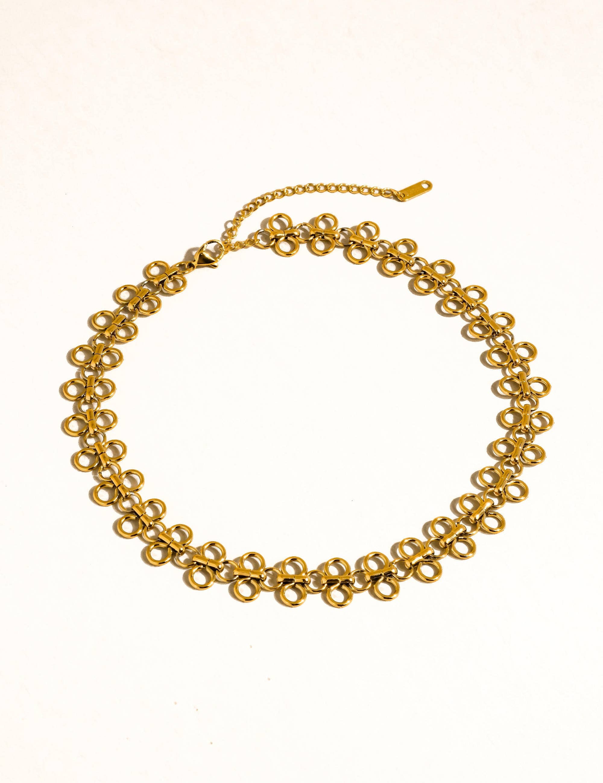 Ritza Patterned Choker