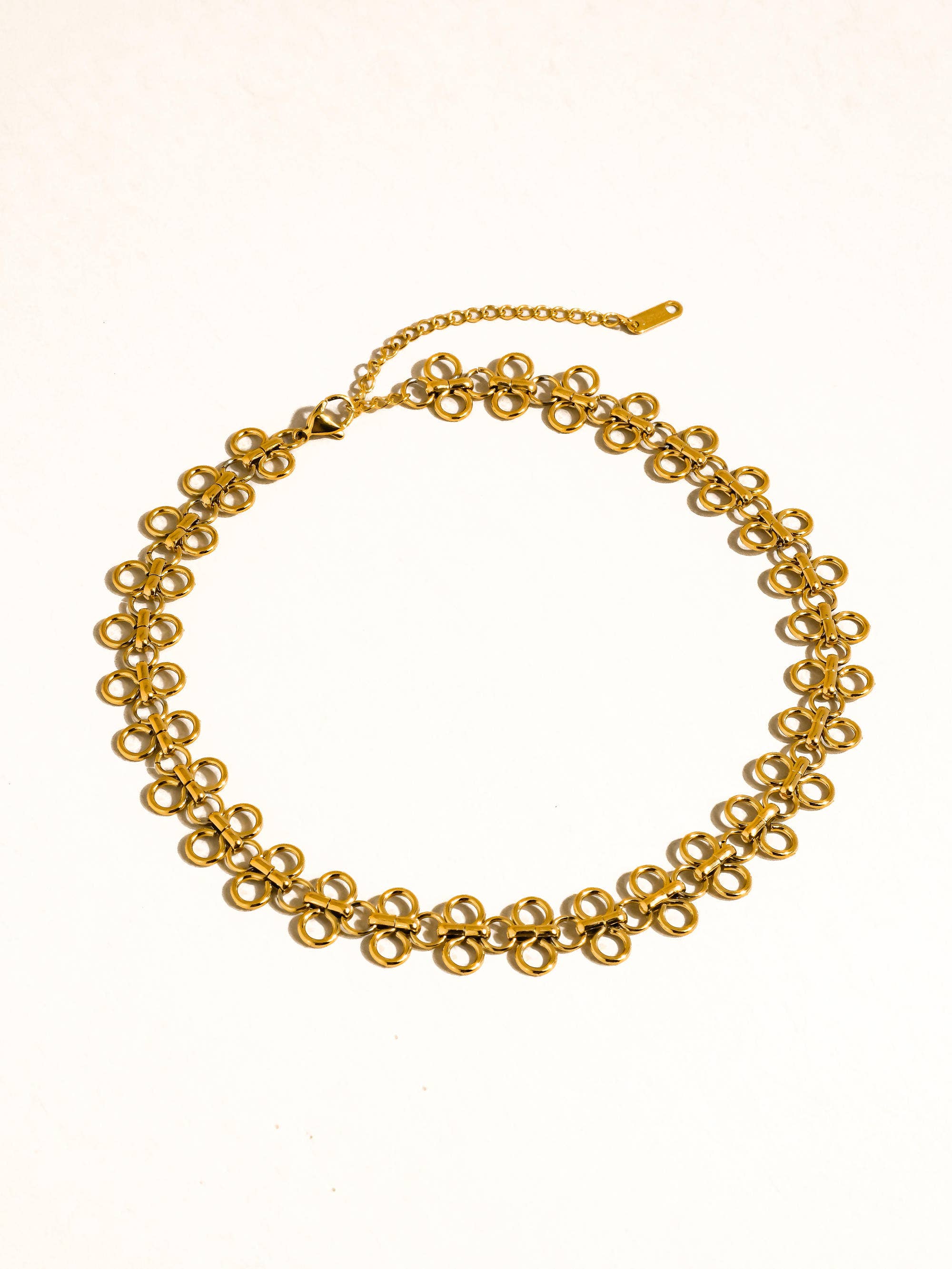 Ritza Patterned Choker