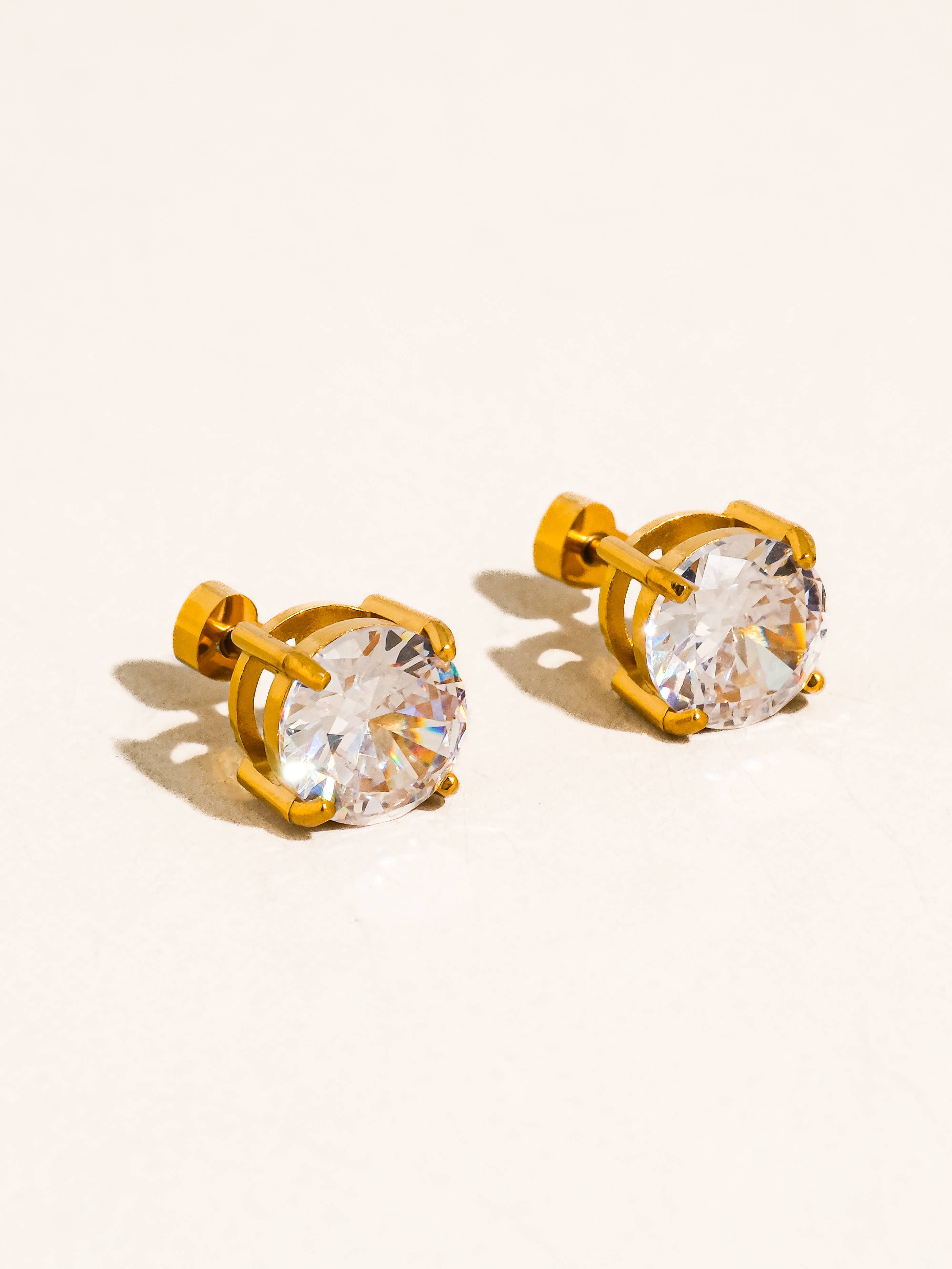 Avenn 18K Gold Non-Tarnish Round CZ Flat Back Earrings