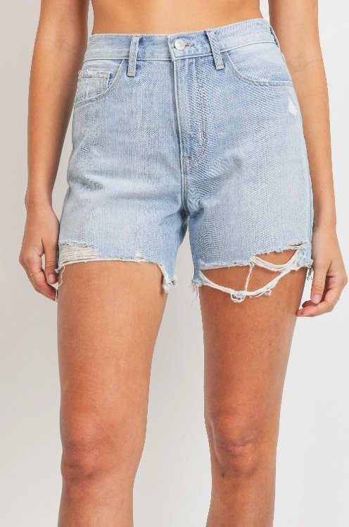 Vintage Boy Short - FINAL SALEPRODUCT DESCRIPTION: The Vintage Boy Short is bound to be your best friend this summer. Featuring a high rise waist and a looser fit through the leg, these comfy boyfriend fit shorts are easy to wear and move with you. With s