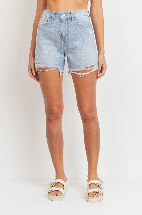 Vintage Boy Short - FINAL SALEPRODUCT DESCRIPTION: The Vintage Boy Short is bound to be your best friend this summer. Featuring a high rise waist and a looser fit through the leg, these comfy boyfriend fit shorts are easy to wear and move with you. With s